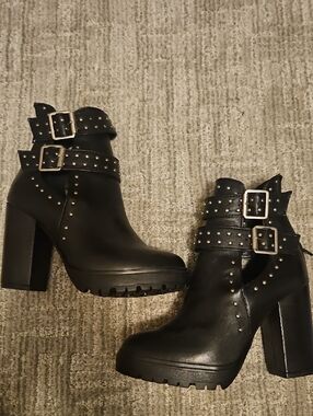 Steve Madden Studded Black Buckle Platform Heel Ankle Boots - Women's